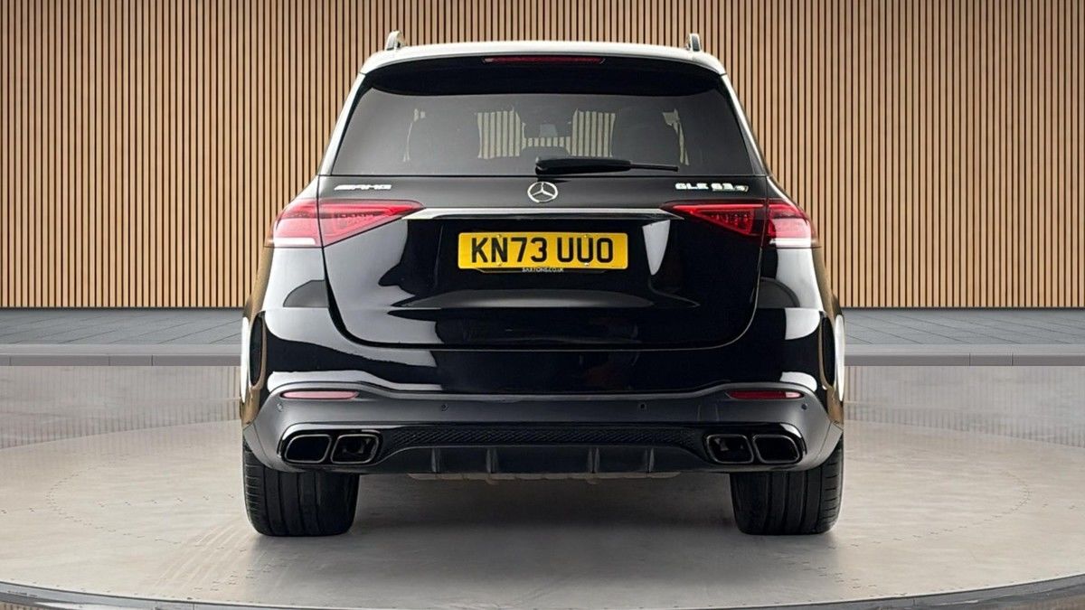 More views of Mercedes-Benz GLE