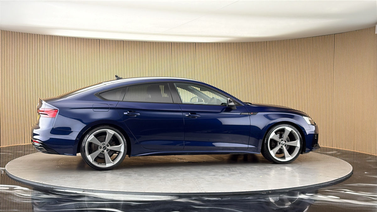 More views of Audi A5