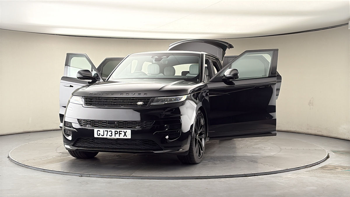 More views of Land Rover Range Rover Sport