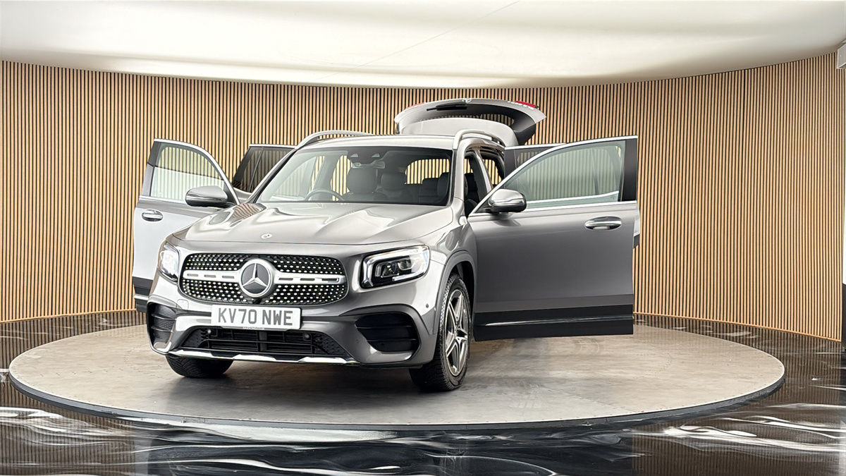 More views of Mercedes-Benz GLB
