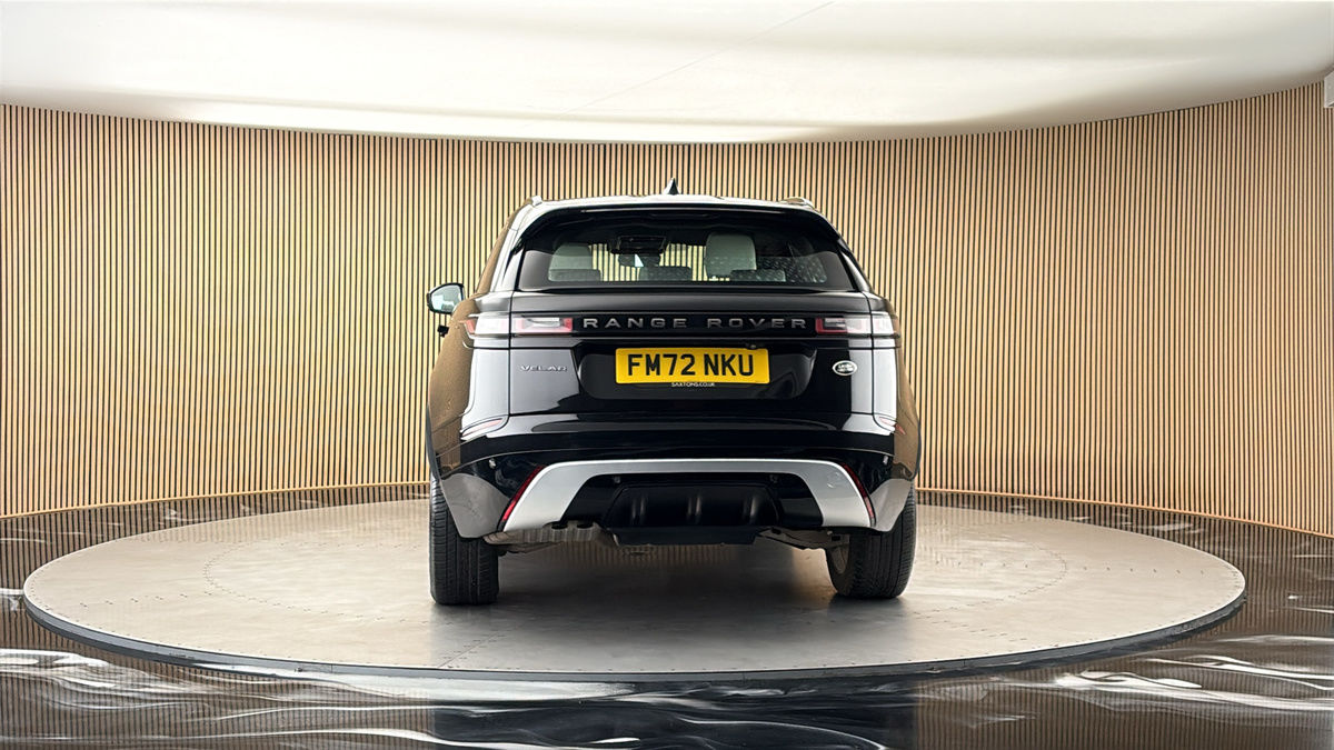 More views of Land Rover Range Rover Velar