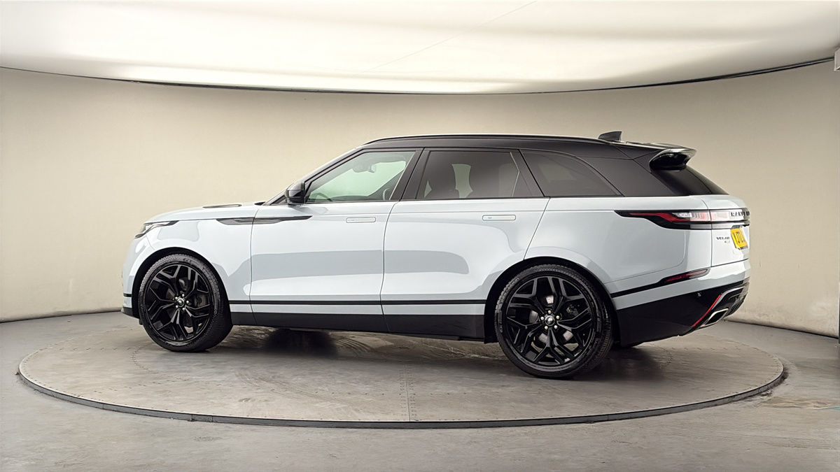 More views of Land Rover Range Rover Velar