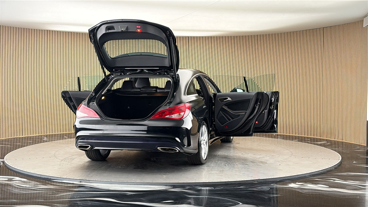More views of Mercedes-Benz CLA