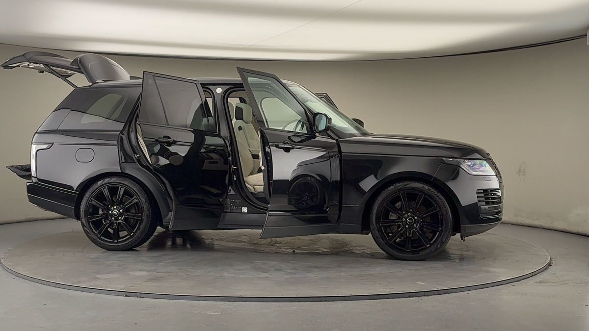 More views of Land Rover Range Rover