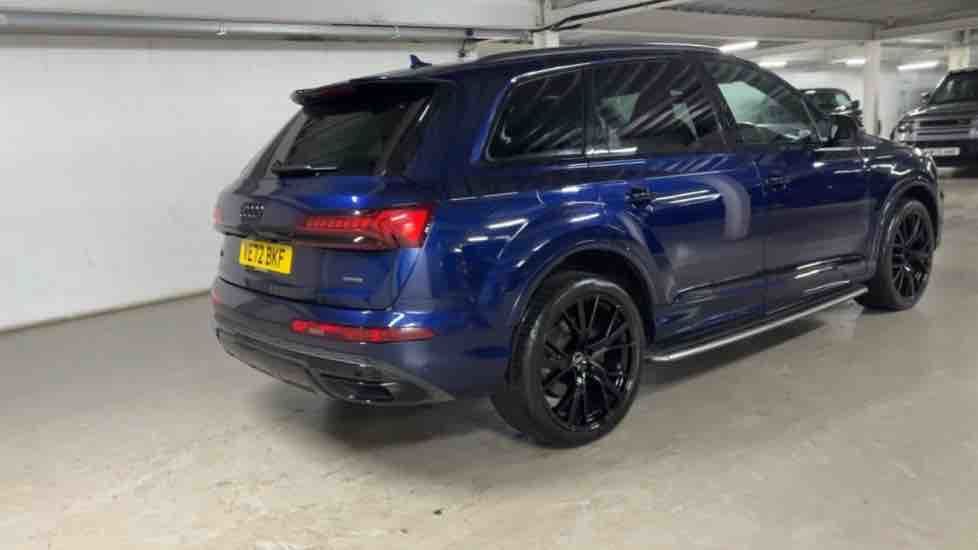 More views of Audi Q7
