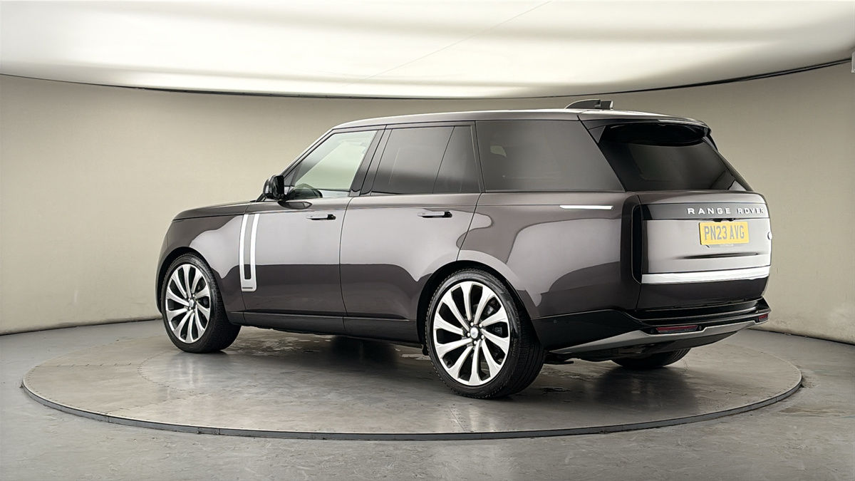 More views of Land Rover Range Rover