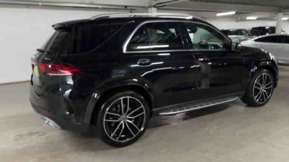 More views of Mercedes-Benz GLE
