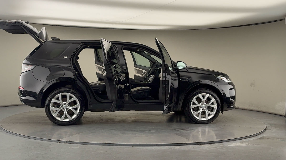 More views of Land Rover Discovery Sport