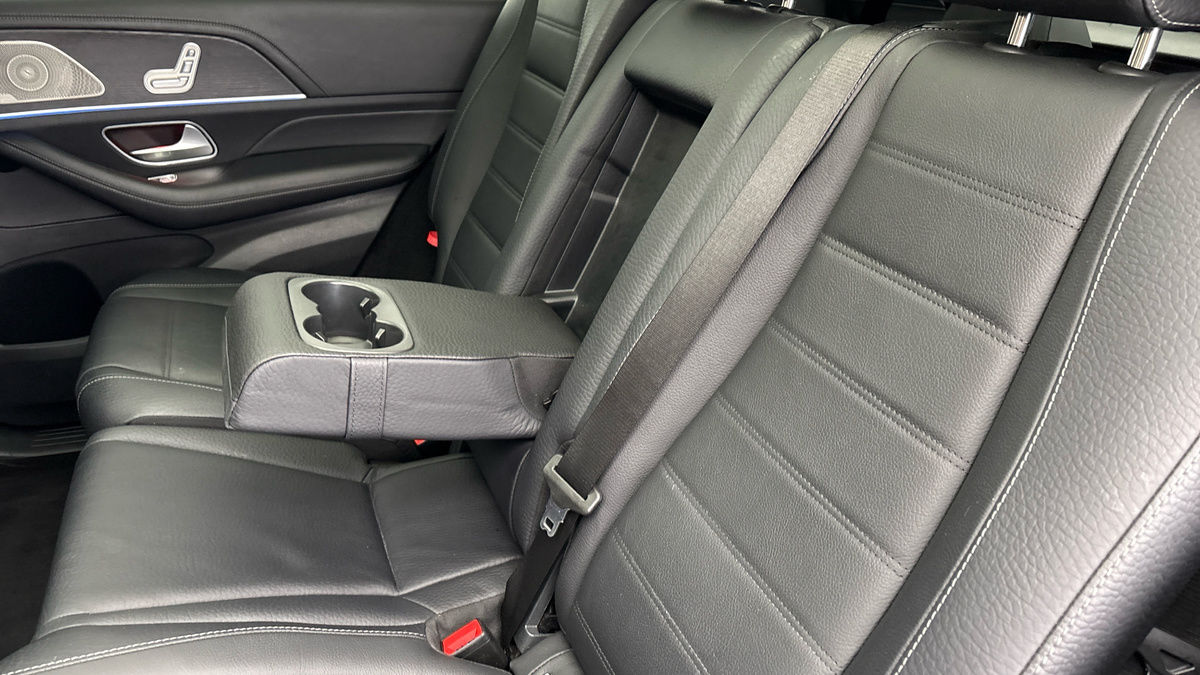 Mercedes-Benz GLE Image 9