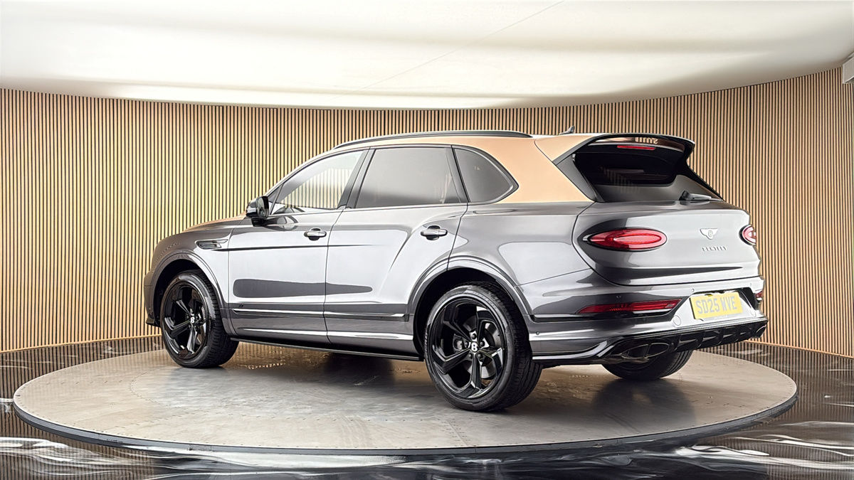 More views of Bentley Bentayga