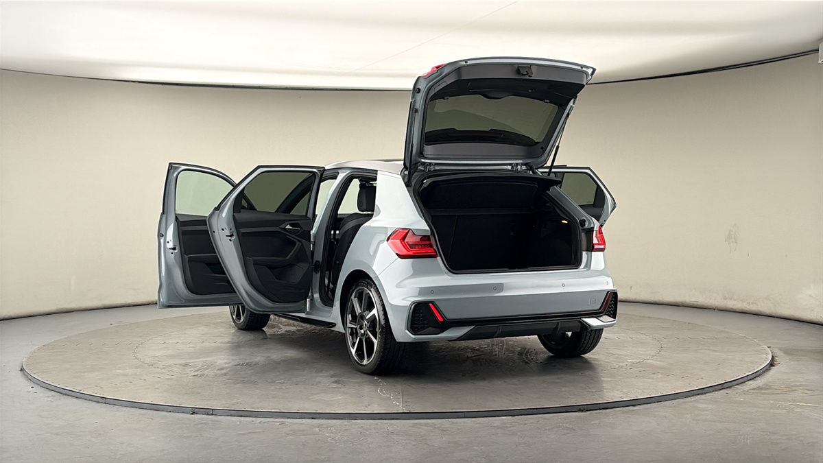 More views of Audi A1