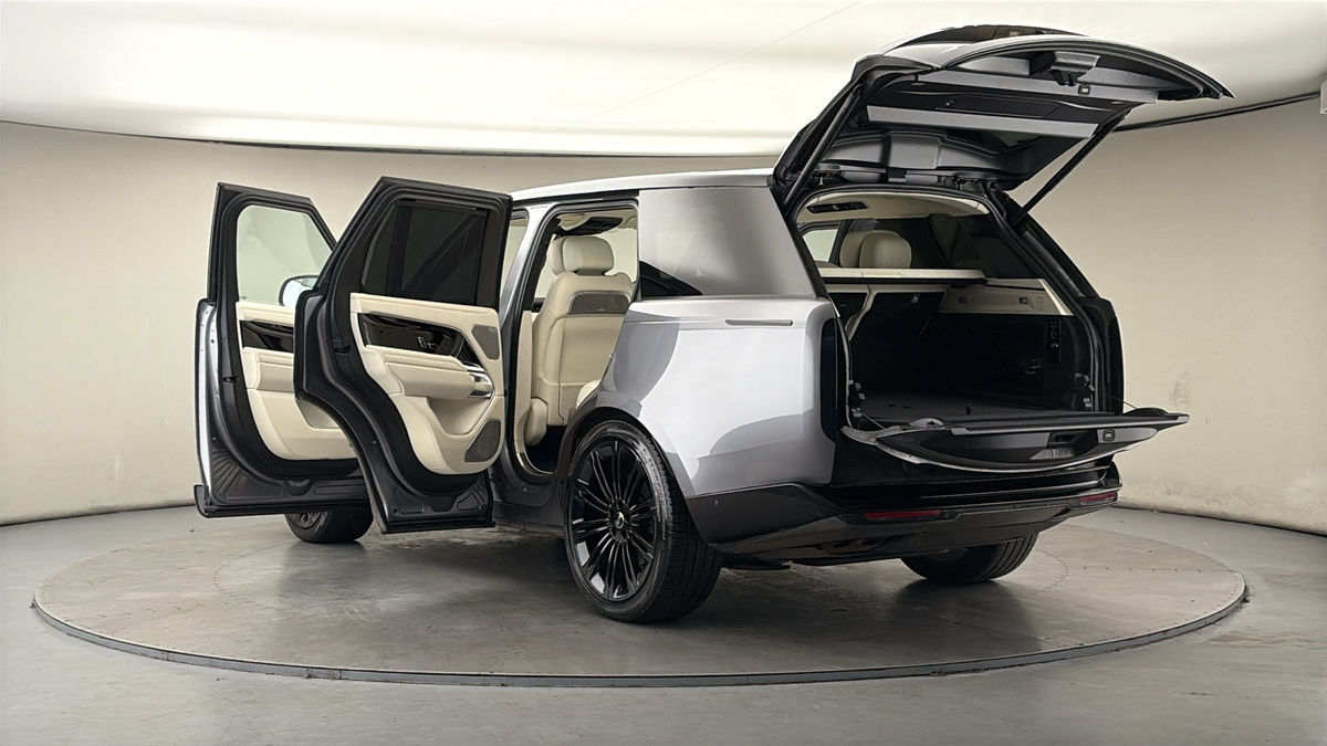 Land Rover Range Rover Image 23