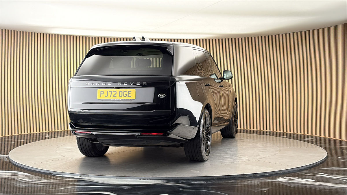 More views of Land Rover Range Rover