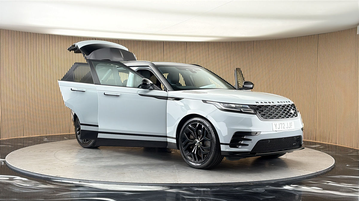 More views of Land Rover Range Rover Velar