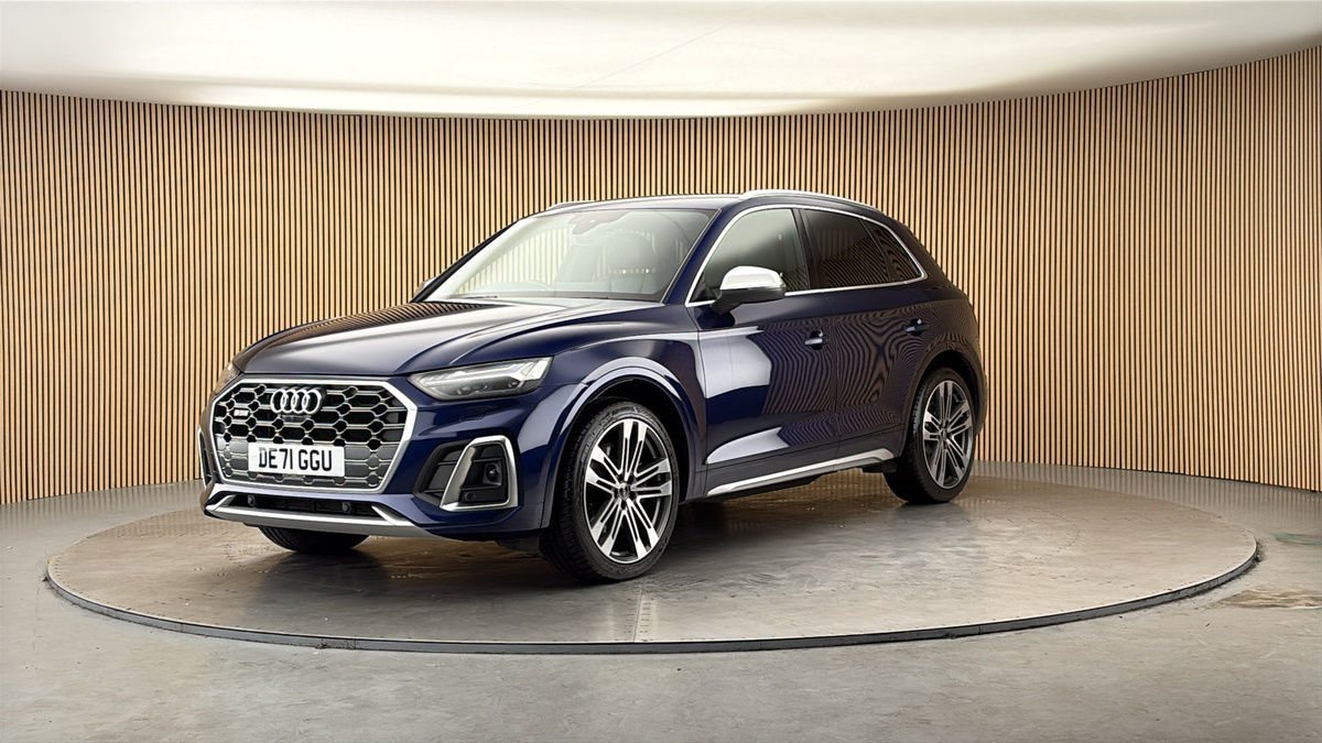 More views of Audi SQ5