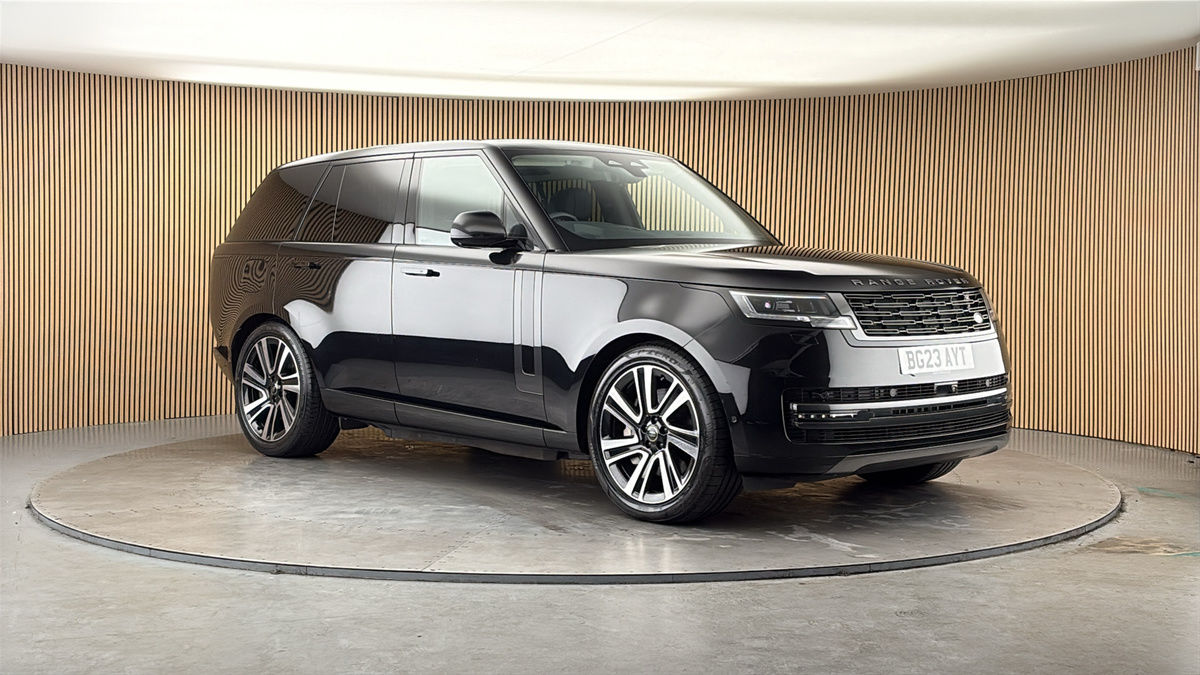 More views of Land Rover Range Rover
