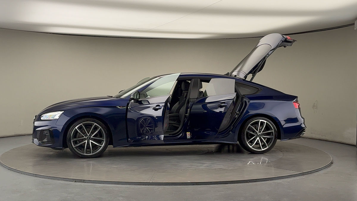 More views of Audi A5