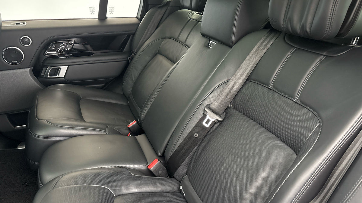 Land Rover Range Rover Image 8