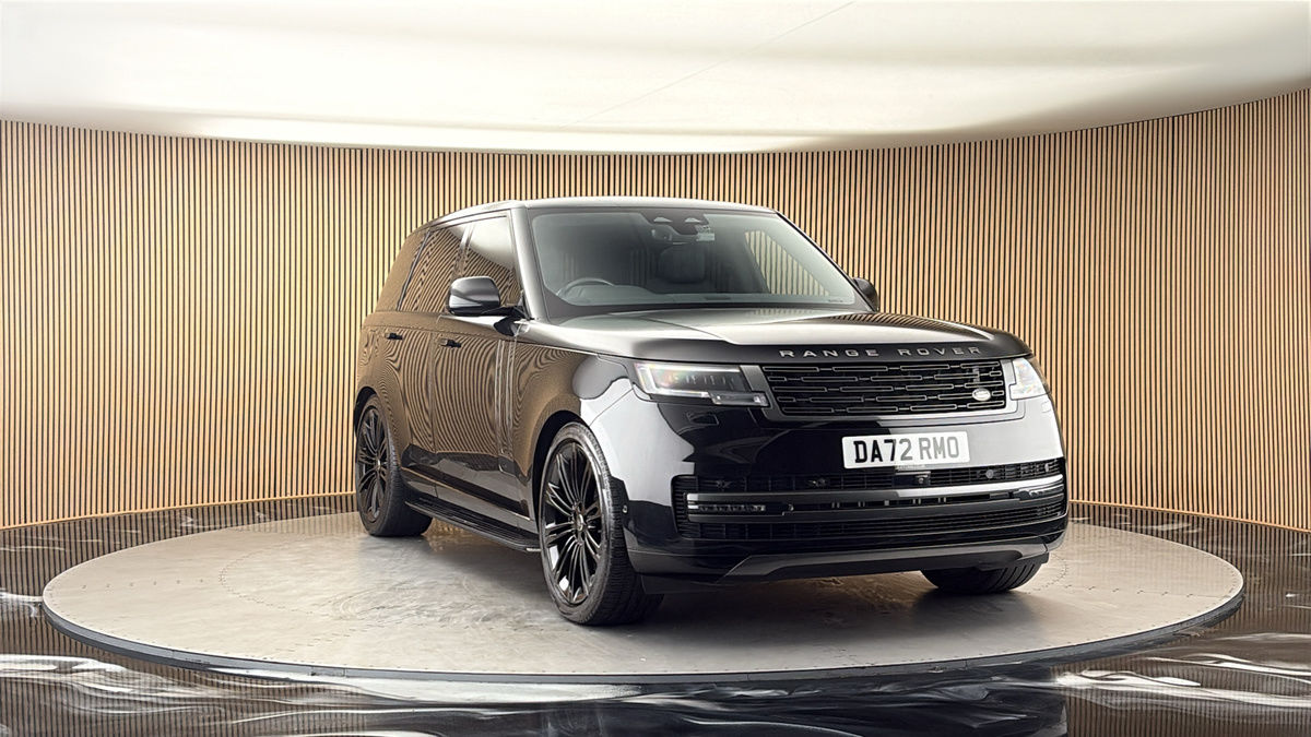 More views of Land Rover Range Rover
