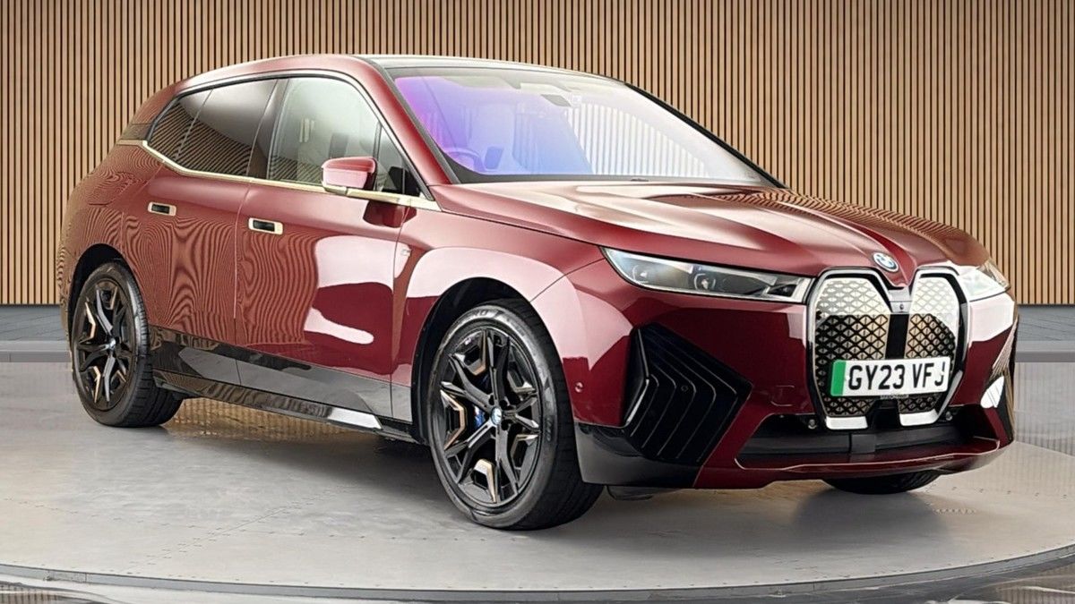 2023 BMW iX