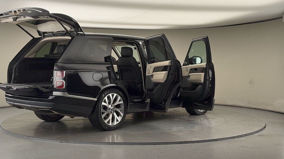 More views of Land Rover Range Rover