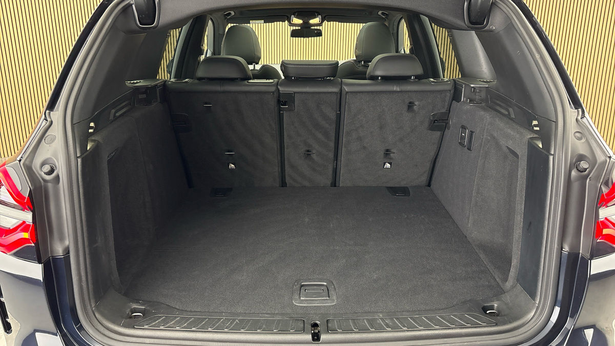 More views of BMW X3