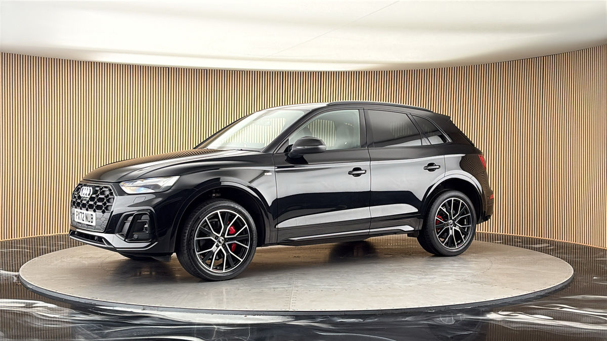 More views of Audi Q5