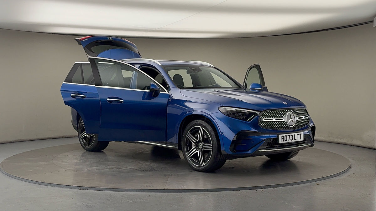 More views of Mercedes-Benz GLC