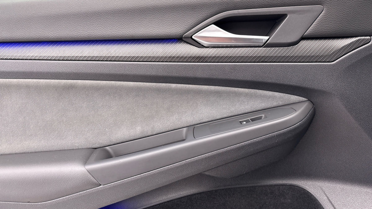 Volkswagen Golf Image 19
