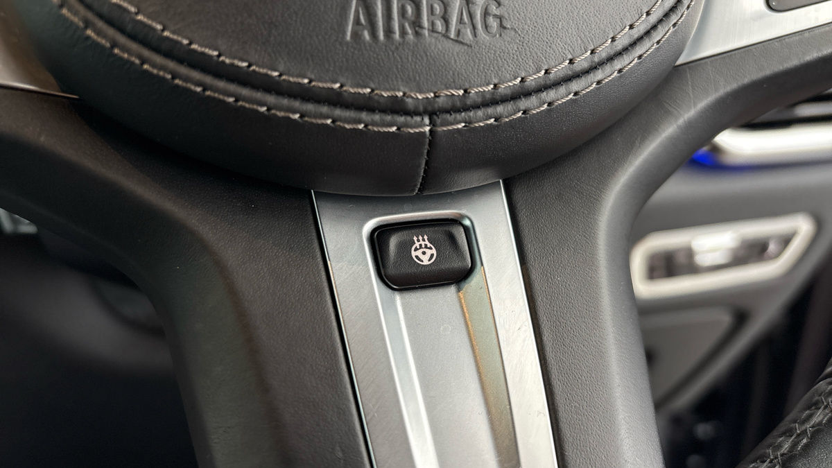 BMW X5 Image 28