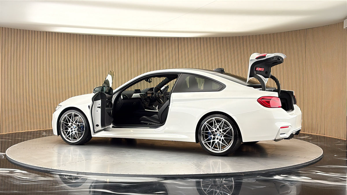 More views of BMW M4