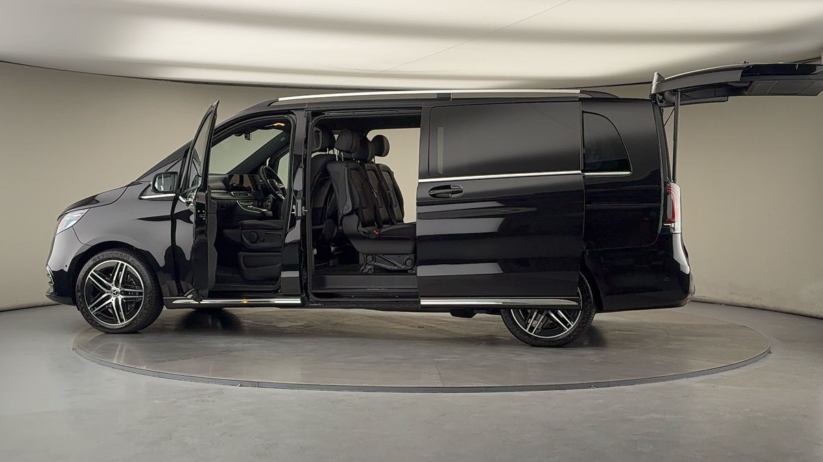 More views of Mercedes-Benz V Class