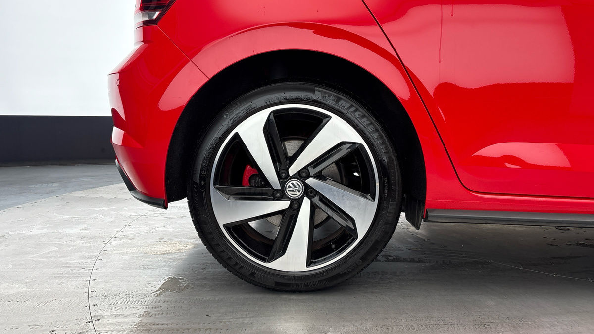 Volkswagen Polo Image 10