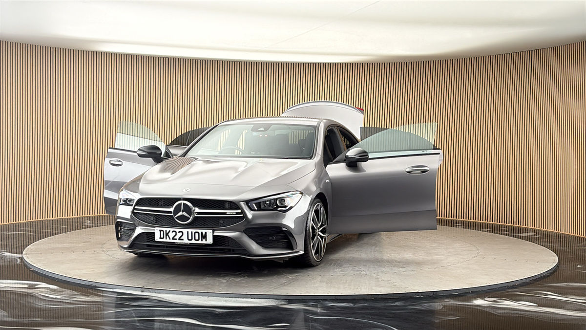 More views of Mercedes-Benz CLA