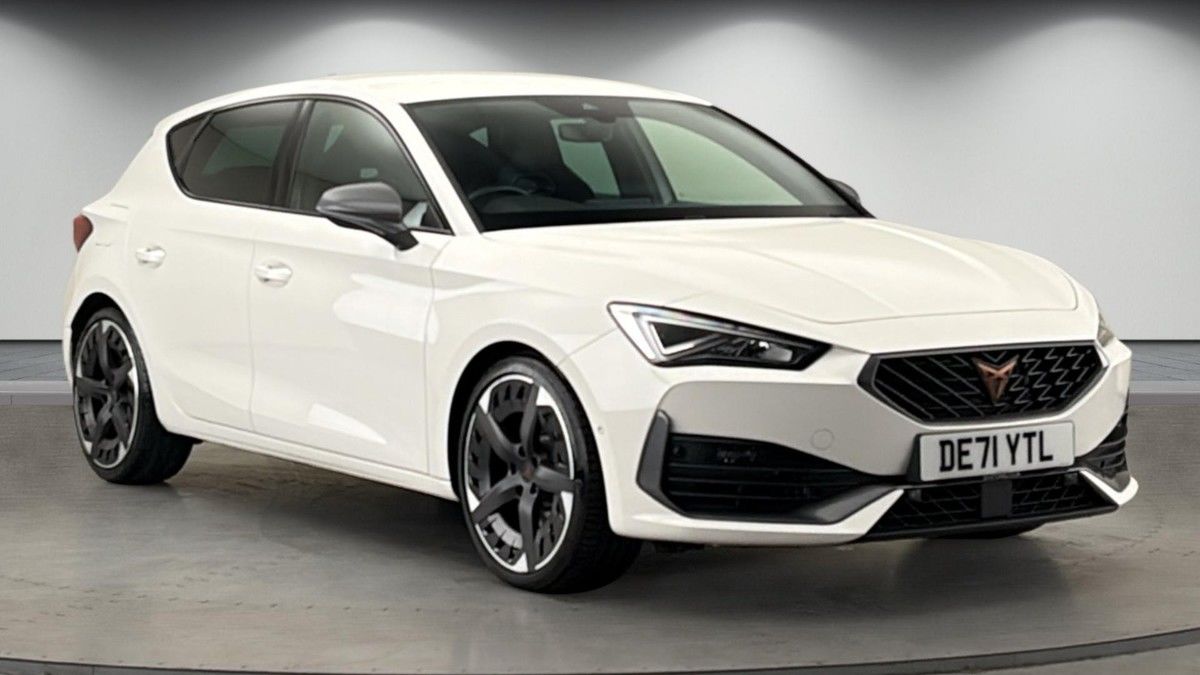 CUPRA Leon Sticky Header Image
