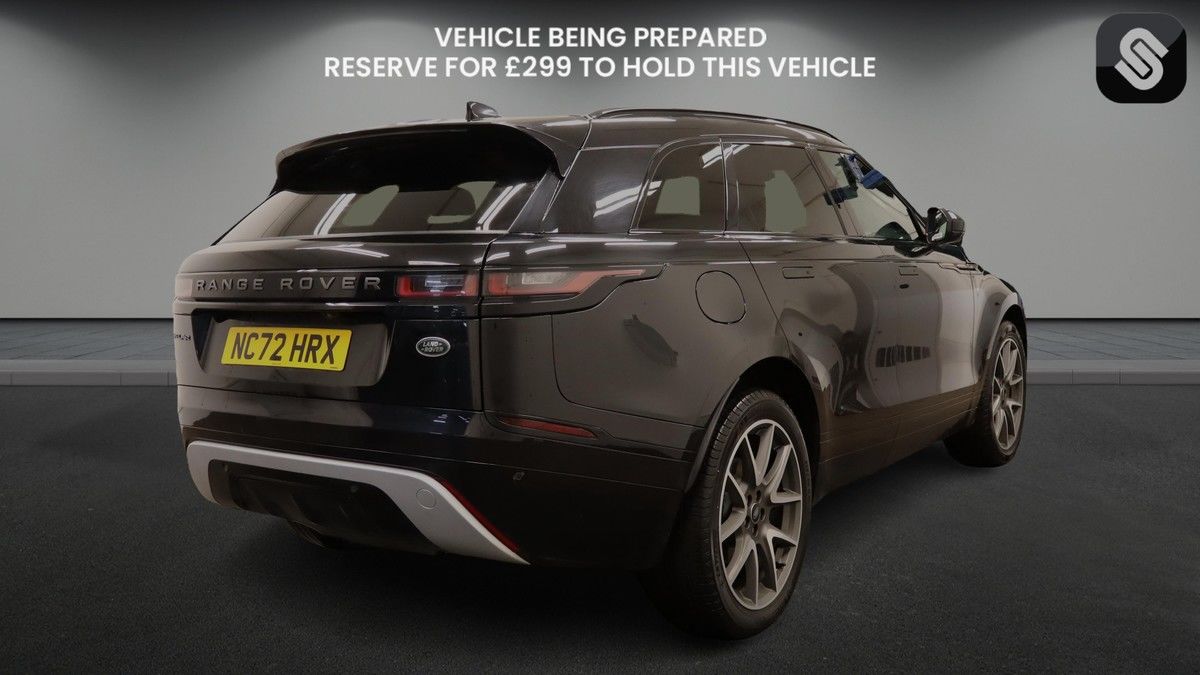 Land Rover Range Rover Velar Image 4