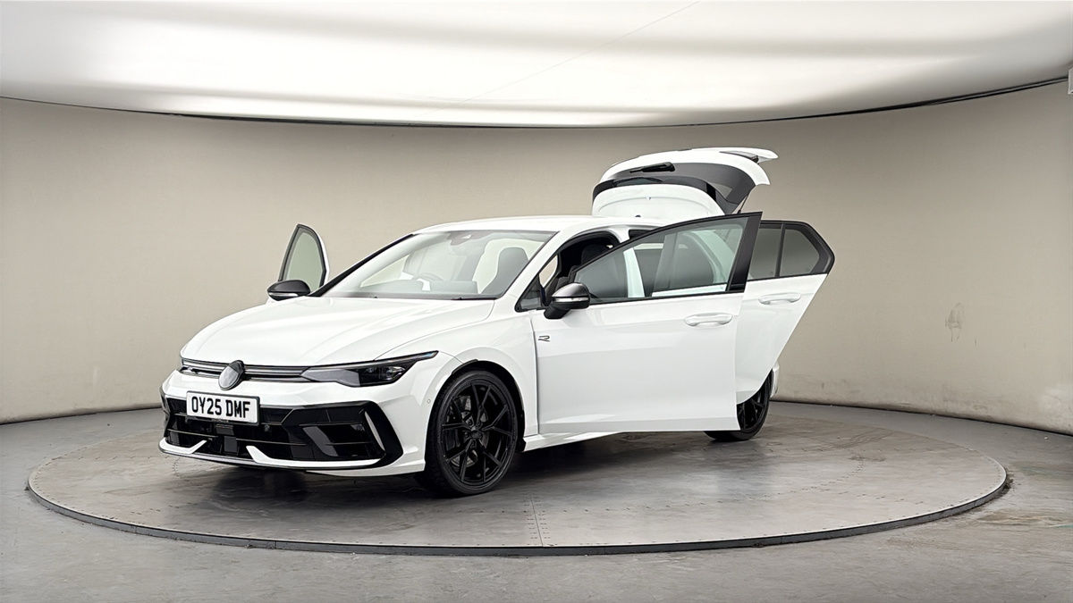 Volkswagen Golf Image 22