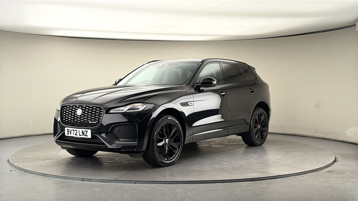 Jaguar F-PACE Image 20