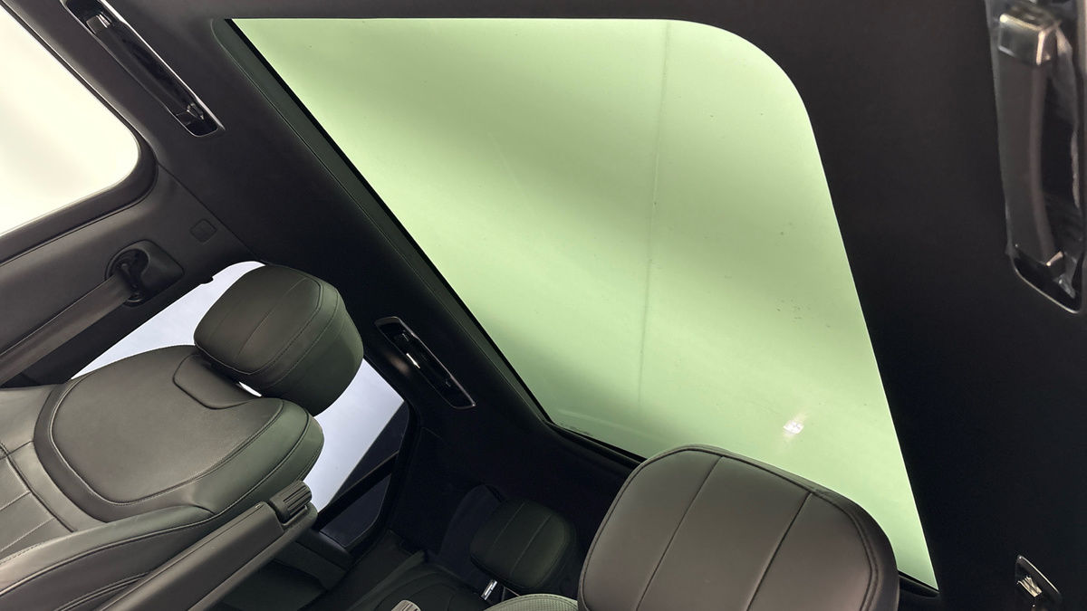Land Rover Range Rover Sport Image 6