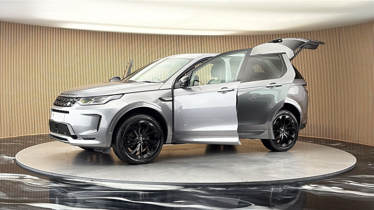 More views of Land Rover Discovery Sport