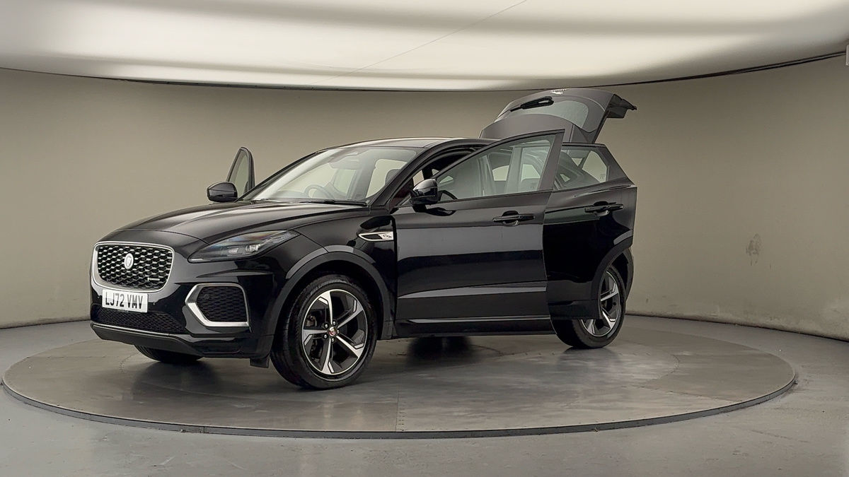 Jaguar E-PACE Image 22