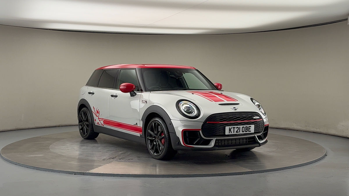 MINI Clubman Sticky Header Image