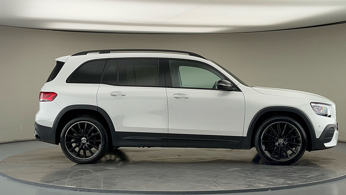 More views of Mercedes-Benz GLB