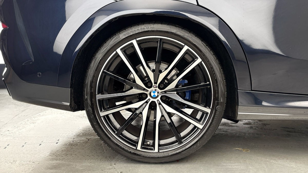 BMW X6 Image 10