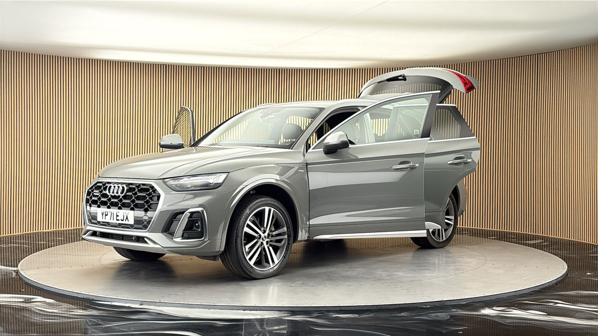 Audi Q5 Image 22