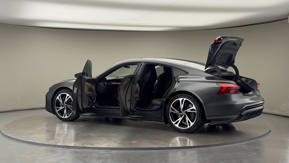More views of Audi e-tron GT