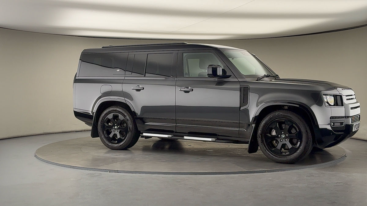 More views of Land Rover Defender 130