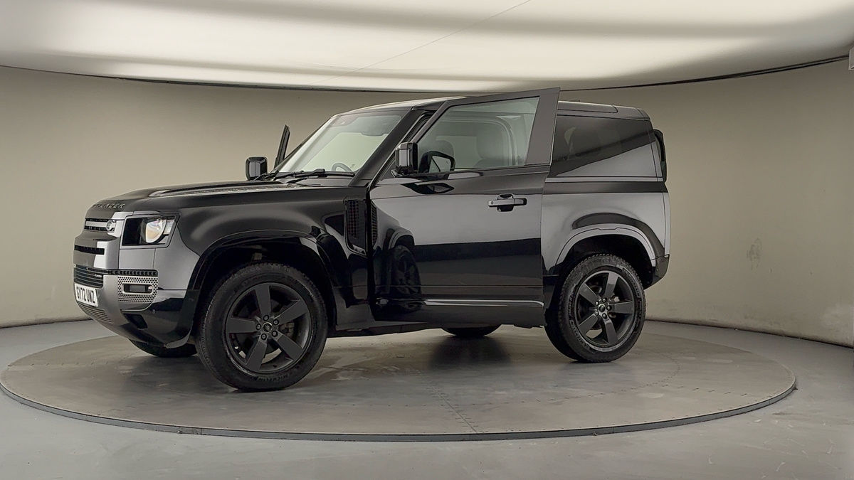 More views of Land Rover Defender 90