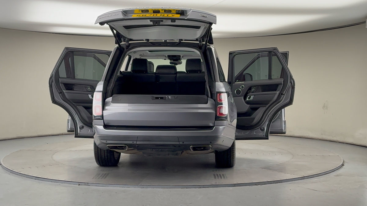 More views of Land Rover Range Rover