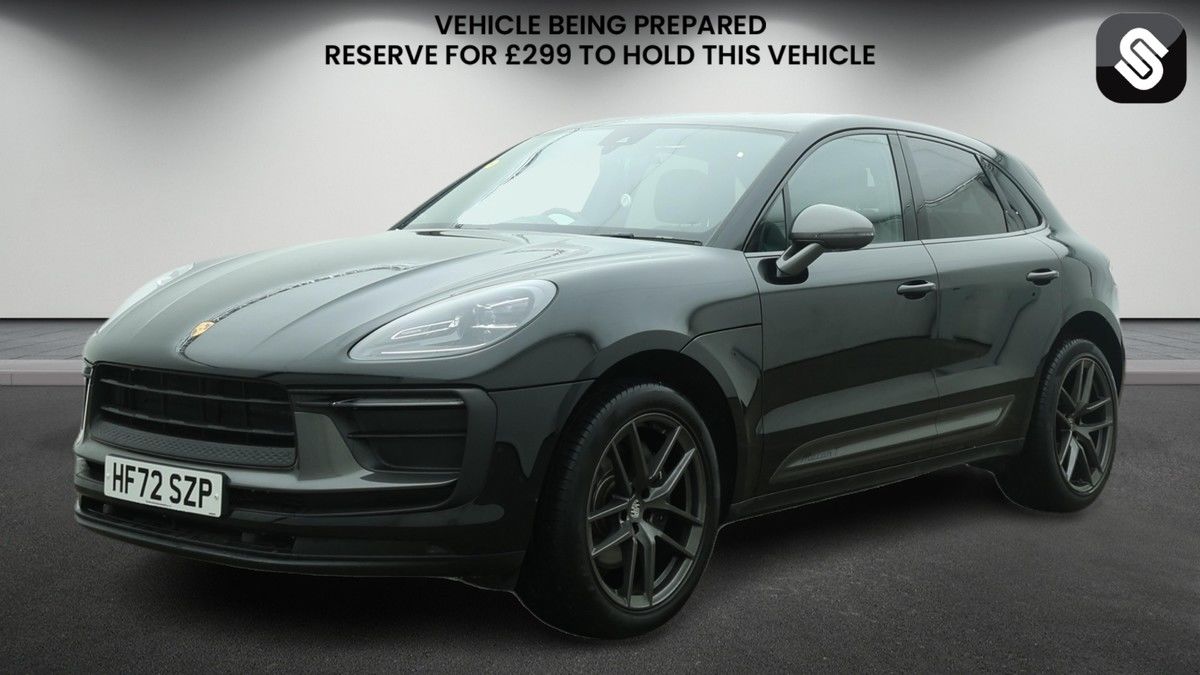 Porsche Macan Image 2
